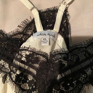 White Birch XL Polka Dot Crinkle Chiffon Cami Lace Trimmed White/Black